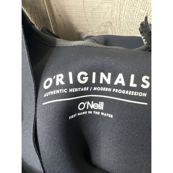 ONeill Mens M Sleeveless Wetsuit Short Bibs 2 MM Black ***READ*** Broken ZIpper - Picture 4 of 8